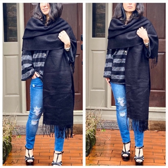 ✨RESTOCKED✨CASHMERE BLACK FRINGE SCARF/SHAWL OVERSIZED - Picture 4 of 5